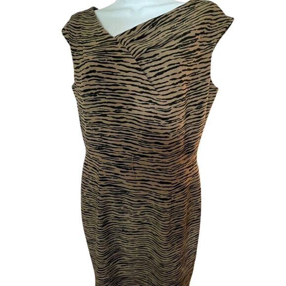 Calvin Klein Animal Print Dress, Size 6 - Picture 3 of 5